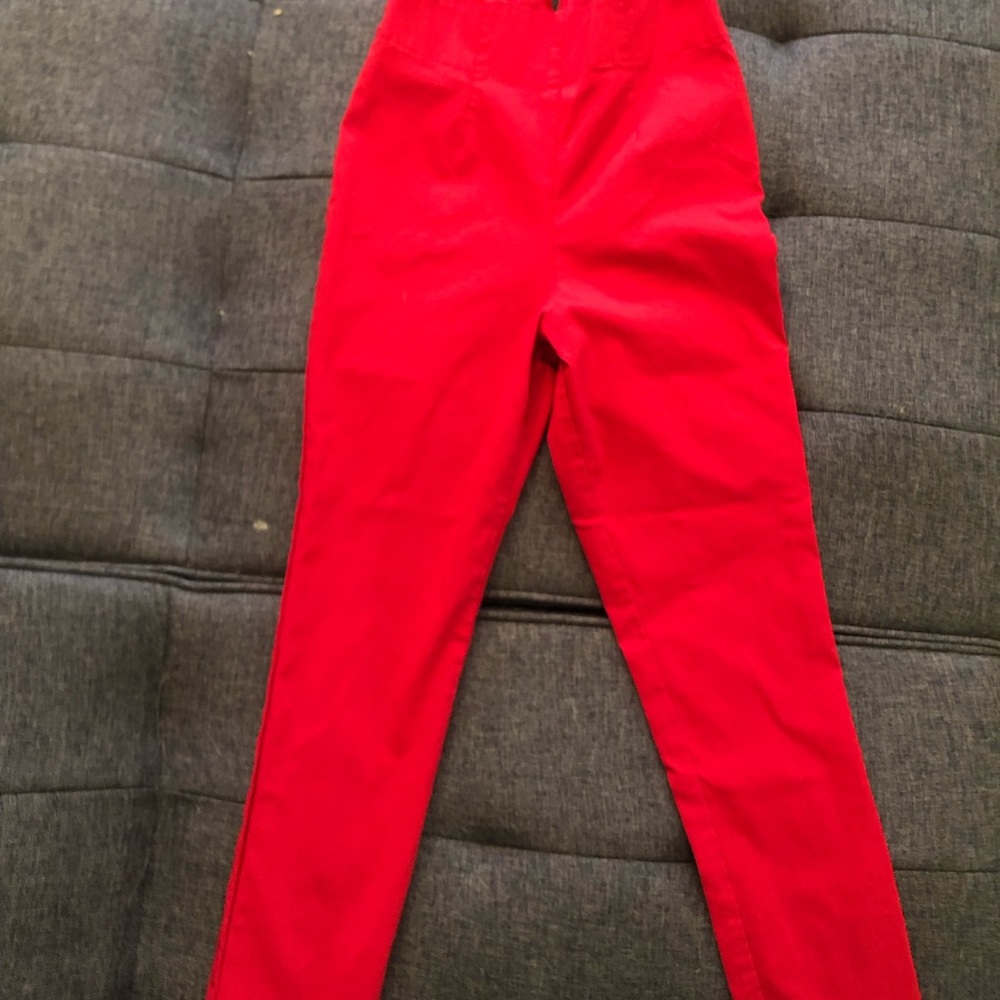 High waisted capris